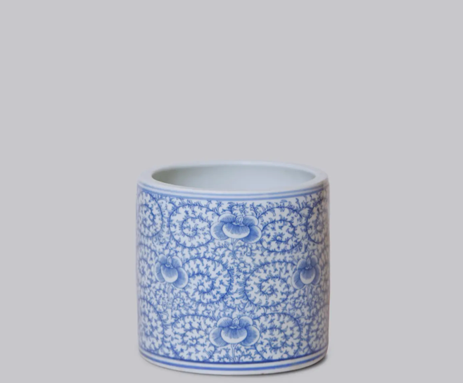 Small Porcelain Scrolling Peony Cachepot